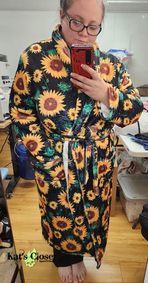 FLORAL BOOKS - HOUSE ROBES ROUND 3 - PREORDER CLOSING 11/8